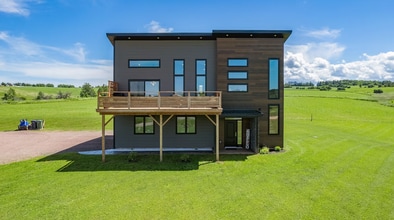 Building Photo - 371 PE-258
