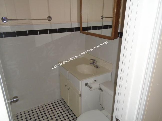 Bathroom - 2015 N 3rd St