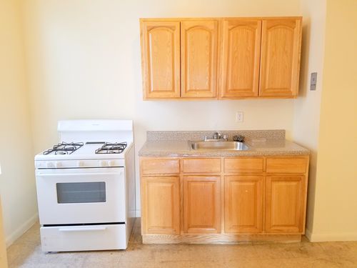 Foto principal - 1534 Saint Nicholas Ave
