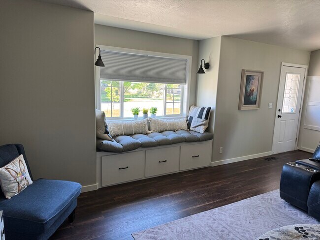 Foto del edificio - 4301 E Nibley Cir
