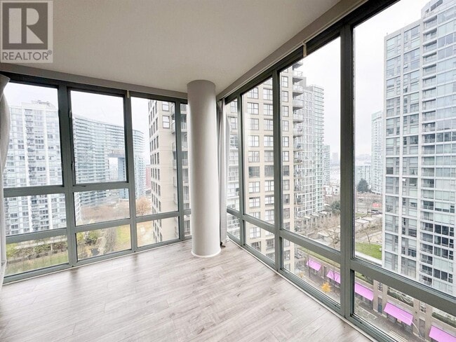 Photo du bâtiment - 950-1950 Cambie St.