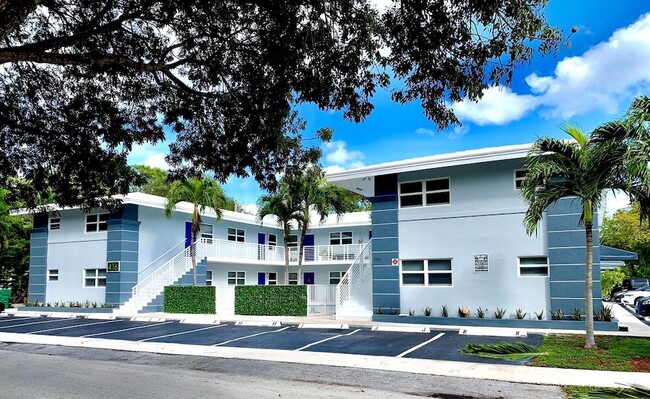 Building Photo - 416 NE 15th Ave