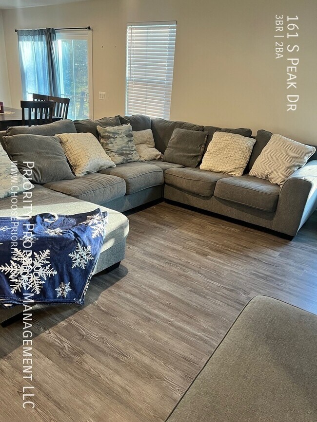 Contemporary Single Story Duplex Mcgaheysv... Apartment for Rent in