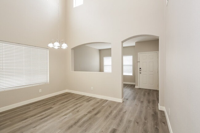 Foto del edificio - 708 Fort Mandan Ct