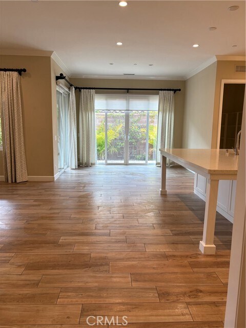 Foto del edificio - 109 Outpost