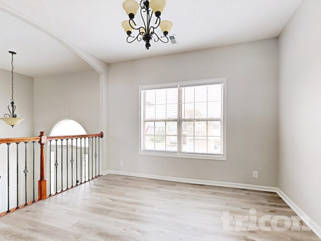 Foto del edificio - 2849 Brewster Drive