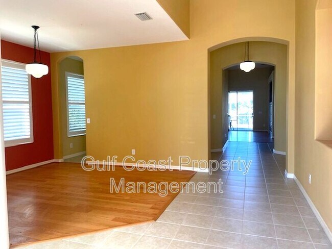 Building Photo - 1692 Old Summerwood Blvd