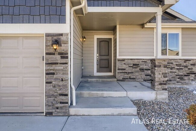 Foto del edificio - 7909 Broderick Ct