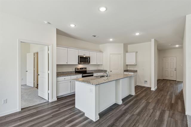 Building Photo - 1664 Hossler Trl