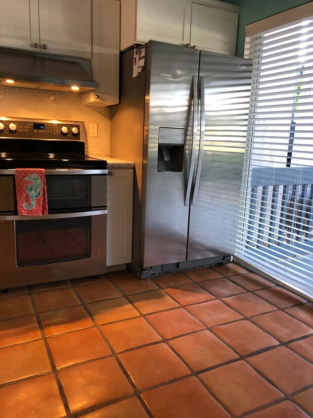 Photo - 1515 NE Beacon Dr (Jensen Beach, FL)