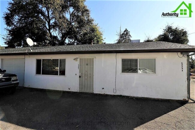 Foto del edificio - 5375 Rosswood St
