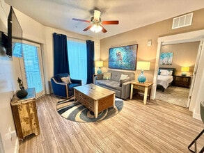 Building Photo - 460 E 400 S