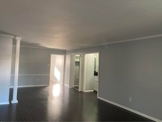 Foto del edificio - 3730 Fairfield Ave