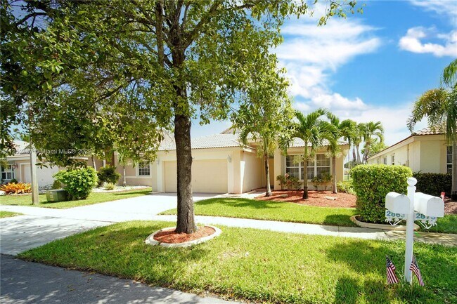 Foto del edificio - 2863 SW 174th Ave