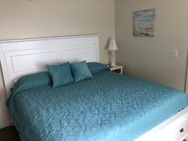 Building Photo - 101 Union Ave