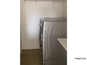 Building Photo - 2065 E Shetland Dr