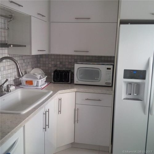 Foto del edificio - 20500 E Country Club Dr
