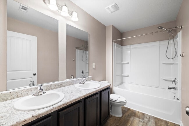 Building Photo - 814 Moorhen Wy