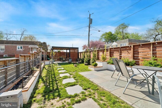 Foto del edificio - 8601 Bustleton Ave