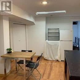 Photo du bâtiment - 37 Middleton Ct