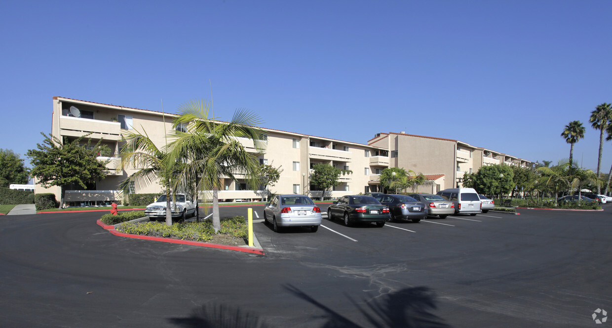 Foto principal - Cypress Sunrise Village Apartments