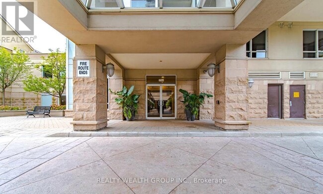 Building Photo - 2-1502 Rean Dr