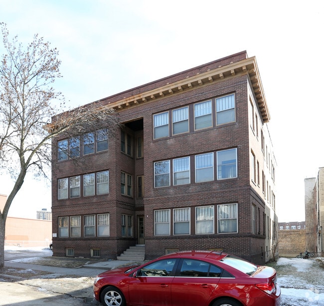 Building Photo - 1937 Aldrich Ave S