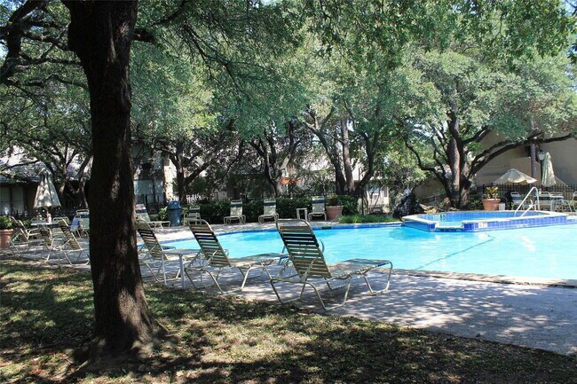 Foto del edificio - 4537 N O'Connor Rd