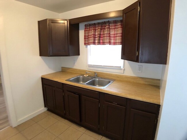 Foto del edificio - 1160 lambert St. Niles, MI 49120