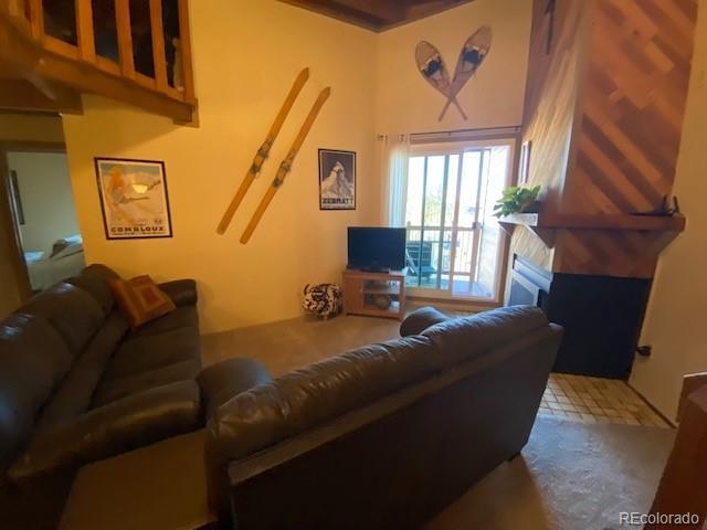 Building Photo - 2400 Lodgepole Cir