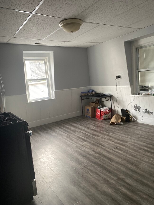 Building Photo - 17 Wachusett St