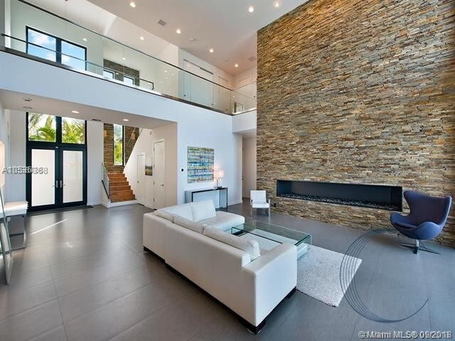 Foto del edificio - 1577 Cleveland Rd
