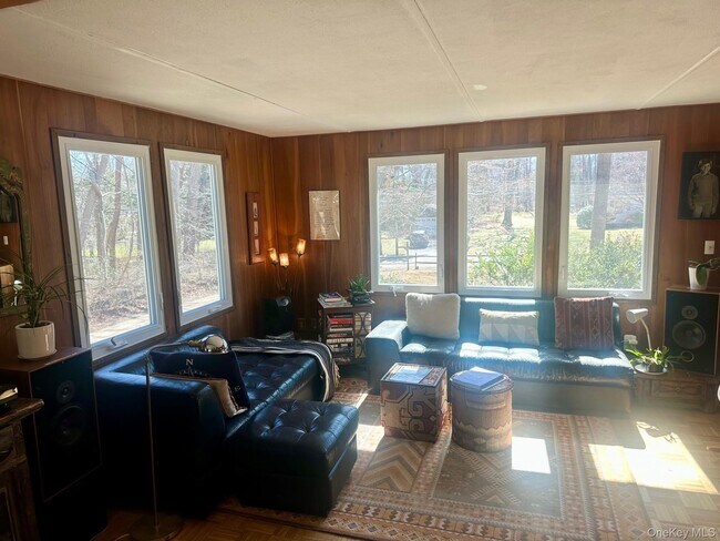 Foto del edificio - 9 Johnston Rd