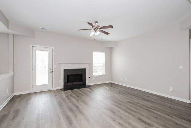 Building Photo - 11658 Kades Trail