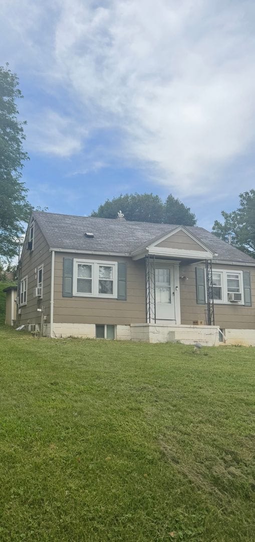 Building Photo - 2655 Eldridge Ave