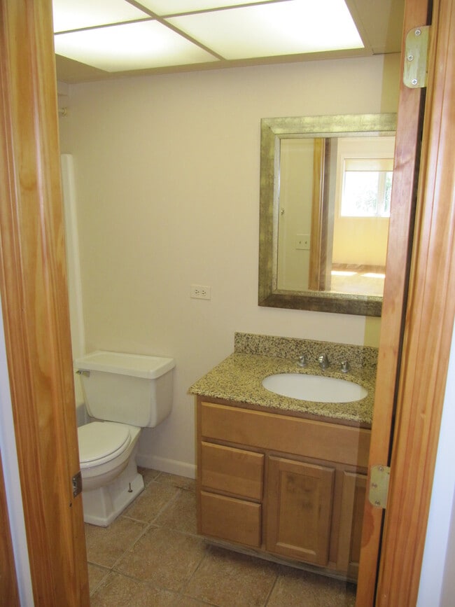 Master Bed room attached bath - 13200 W Heiden Cir
