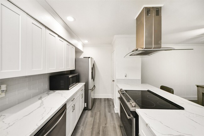 Foto del edificio - 3131 Cummins St