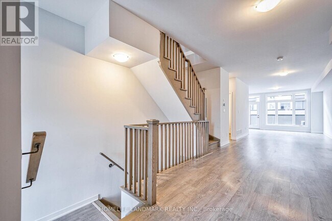 Building Photo - 56 Hooyo Ter