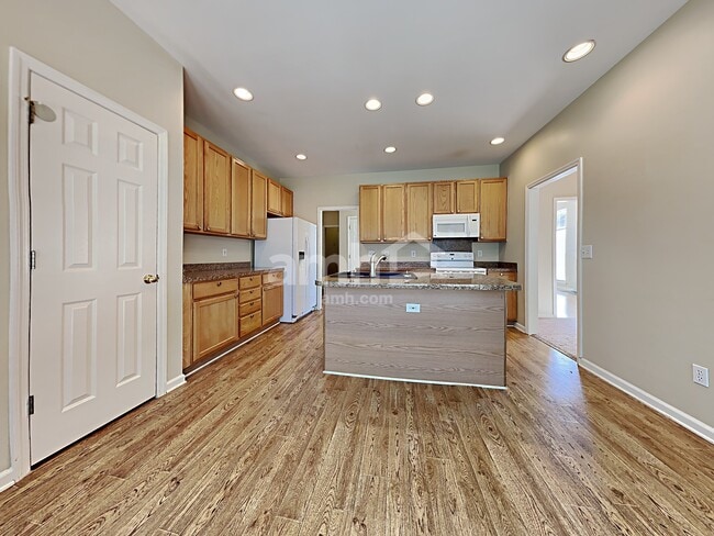 Foto del edificio - 517 Pritchards Point Dr