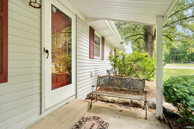 Building Photo - 4631 Parkerdale Dr