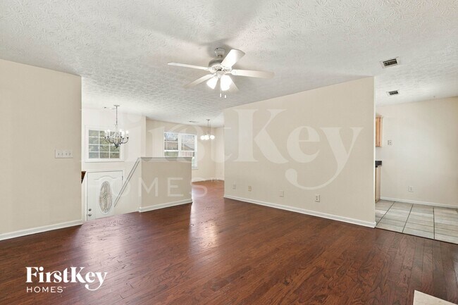 Foto del edificio - 7437 Dogwood Trail