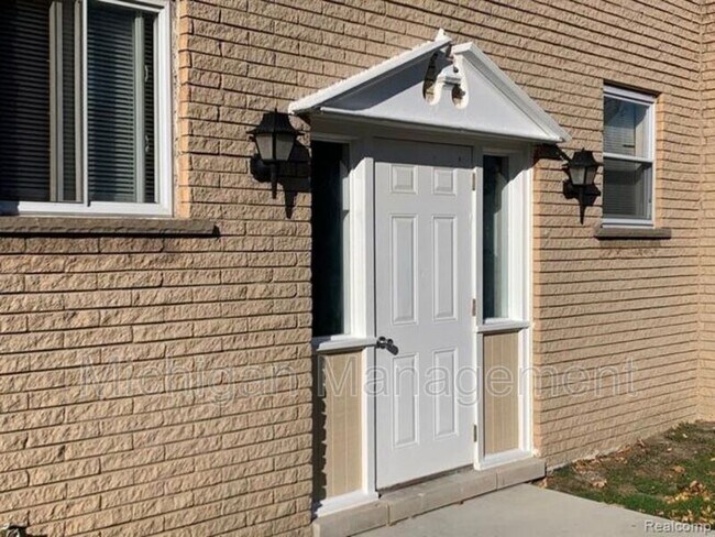 Building Photo - 19300 Wick Rd