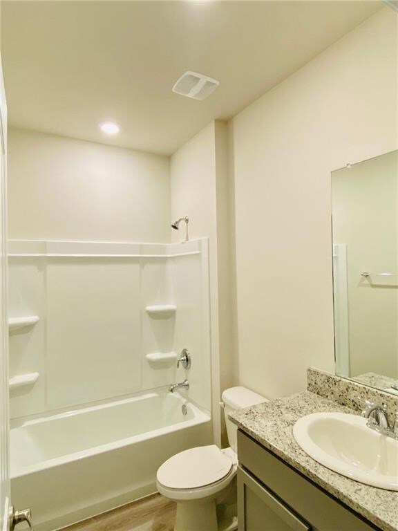 Foto del edificio - 712 Lakeshore Village E