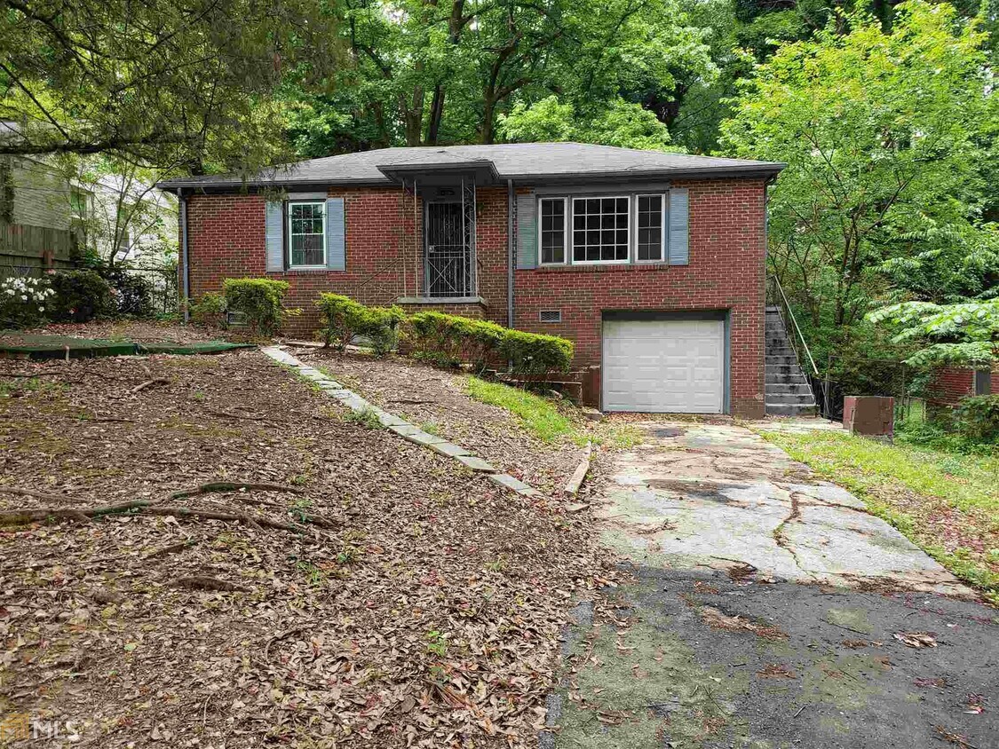 3024 Wanda Cir Sw Atlanta Ga House For Rent In Atlanta Ga Apartments Com