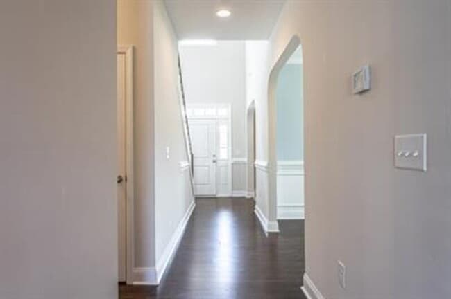 Foto del edificio - 655 N Prince Henry Way