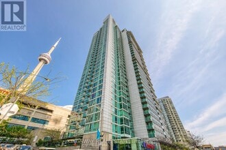 Building Photo - 81 Navy Wharf Ct