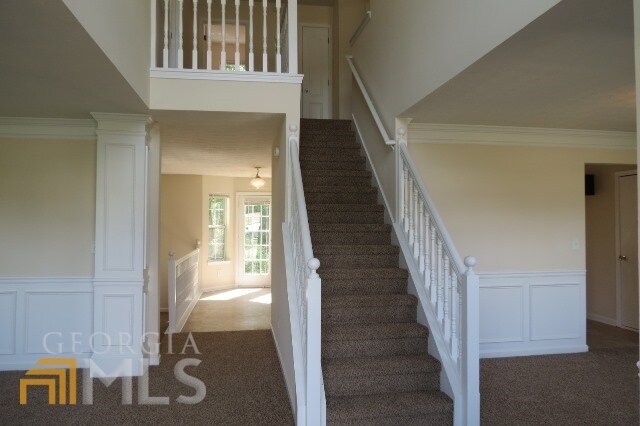 Foto del edificio - 680 Lake Joyce Ln
