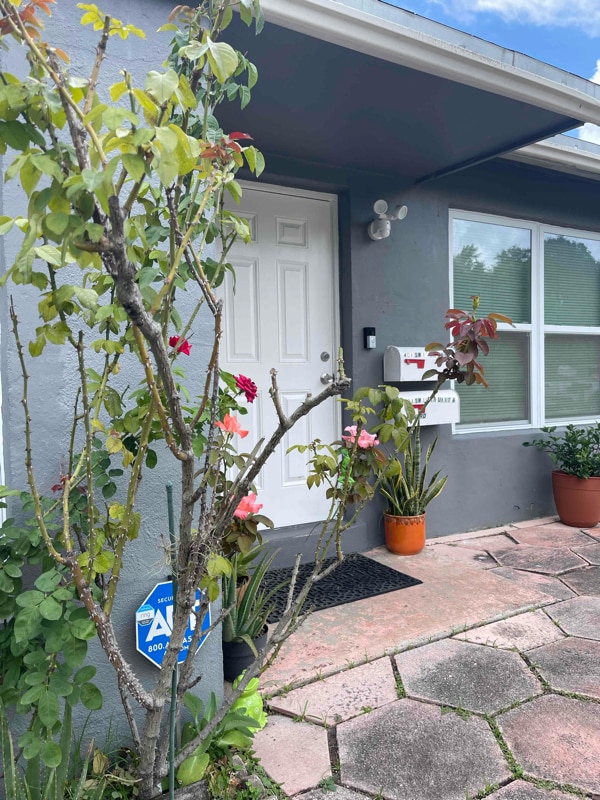 Photo - 401 SW 10th Terrace House