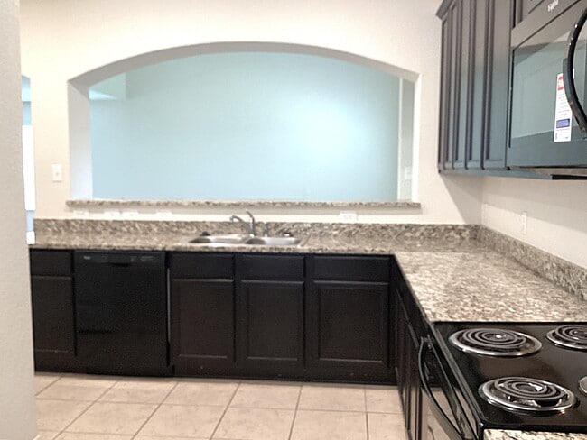 Building Photo - 19800 Andrew Johnson Dr