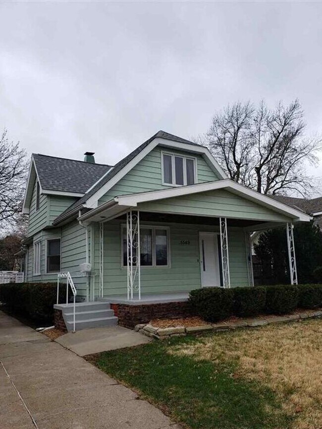 Foto del edificio - Charming Home For Rent Near UNO & Aksarben